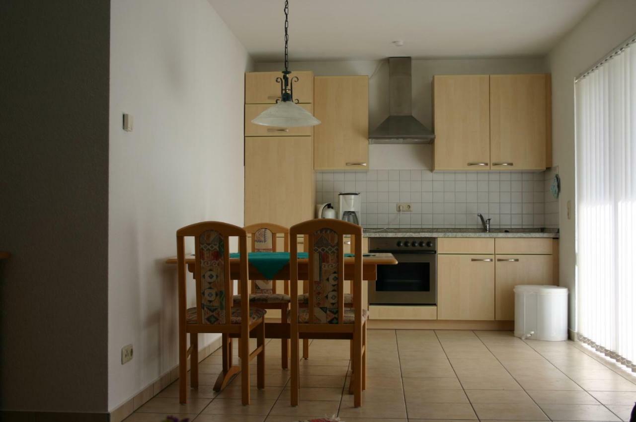 Haus Galerie Eg Appartement Karlshagen Buitenkant foto